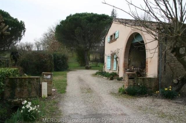4 bedroom Character For Sale: 81800.. - 2
