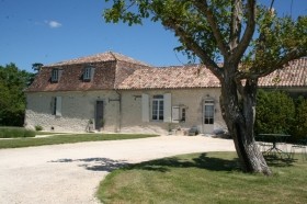 Elegantly Restored 19th Century Manoir..