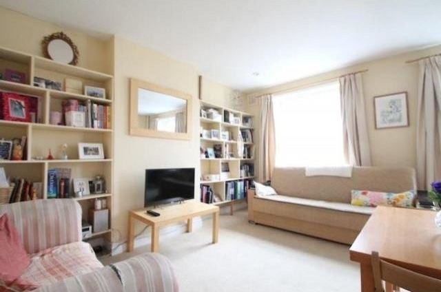 1 bed flat for sale - 2