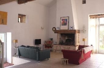 Tastefully Restored Farmhouse In A.. - 2