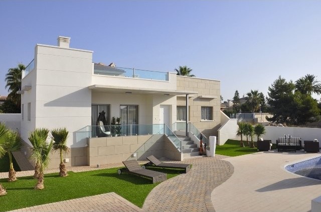 New villas, Quesada