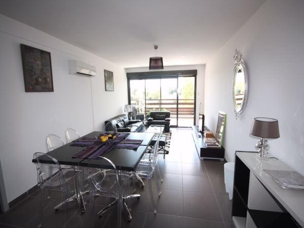 Superb 2 Bed Apartment On The Golf.. - 2