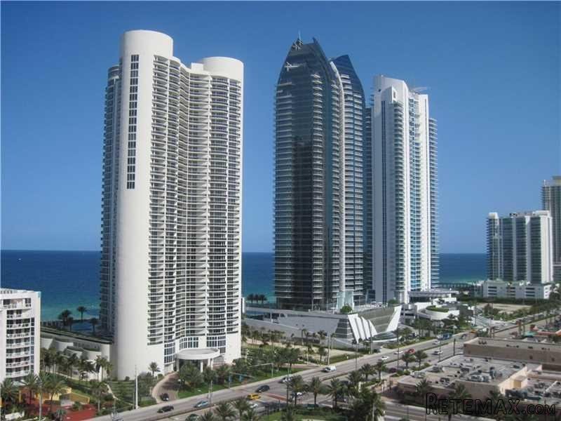 210 174th St, Unit 1608, Sunny Isles..