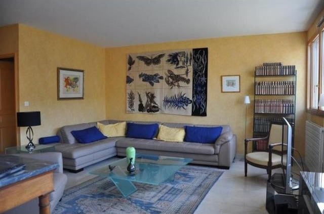 4 bedroom Flat For Sale: 69001 LYON