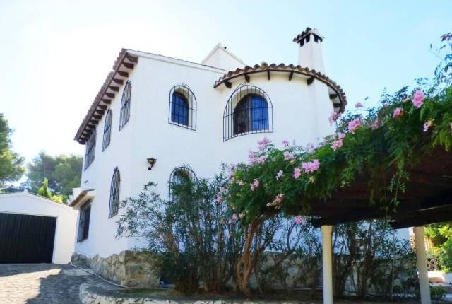 Large Villa and Plot in Punta Estrella.. - 2