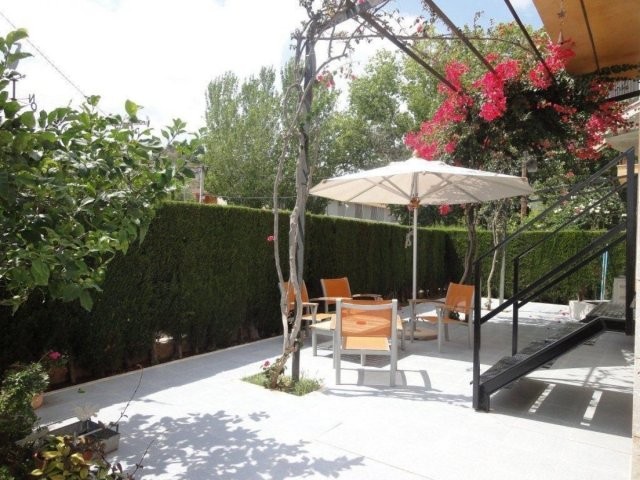 Modern ground floor apartment in Alaro