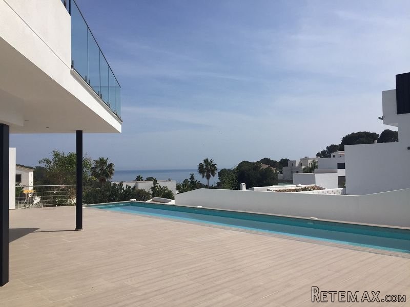 4 Bedrooms - Villa - Alicante - For Sale - 2