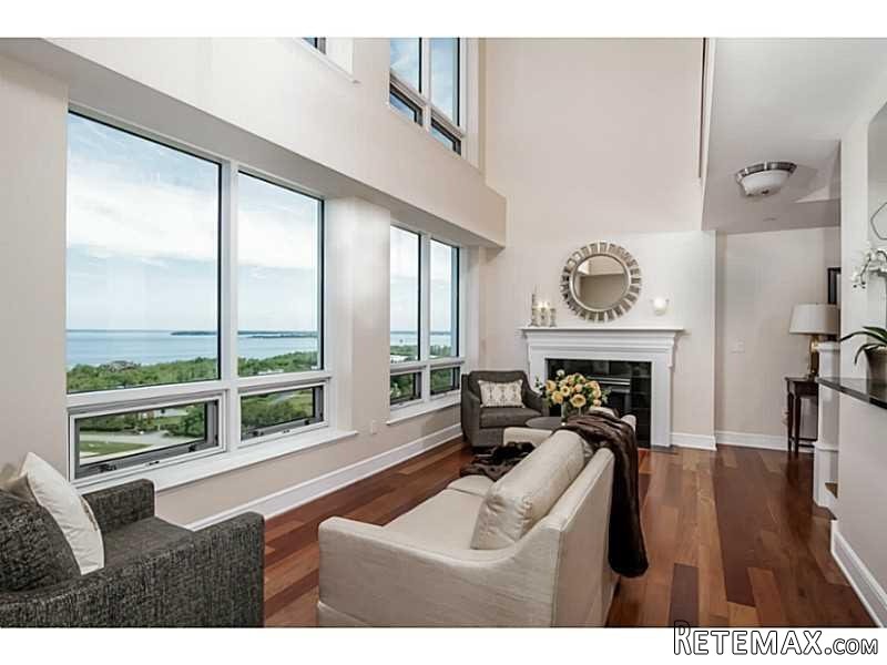 3 bedroom Flat For Sale: Rhode Island.. - 2