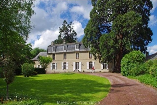 6 bedroom Character For Sale: 14790..