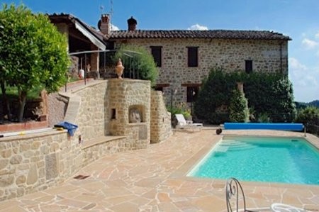 5 Bedroom House Near Lake Trasimeno
