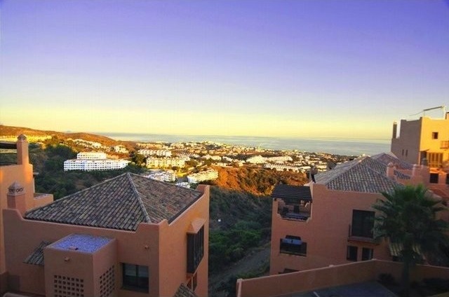 Apartment - Large 1 bedroom apartment..