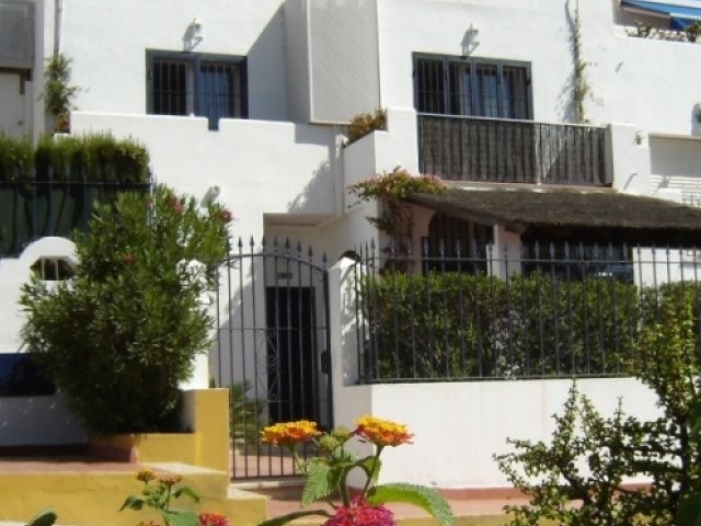 2 Bedrooms - Townhouse - Malaga - For..
