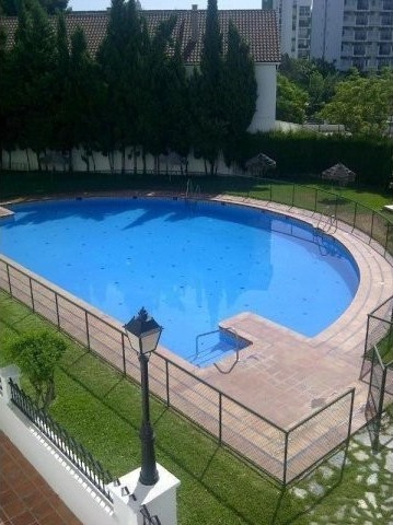 2 Bed Apartment for sale in Benalmadena..
