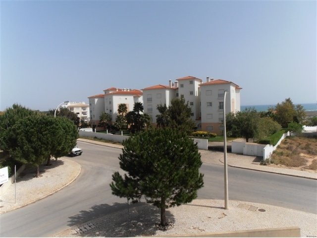 TWO BEDROOM APARTMENT FOR SALE IN.. - 2