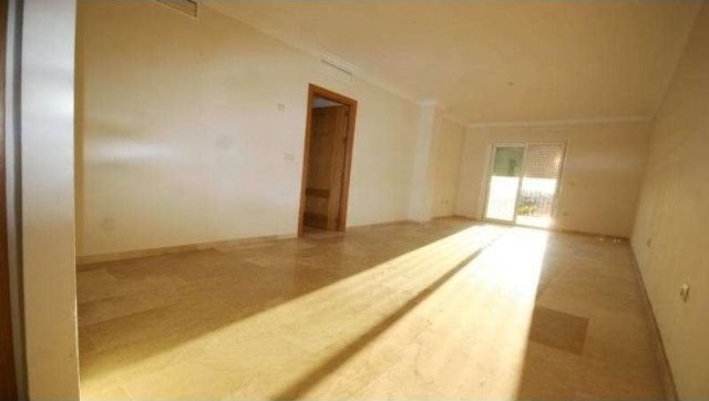 Apartment - Middle Floor Apartment.. - 2