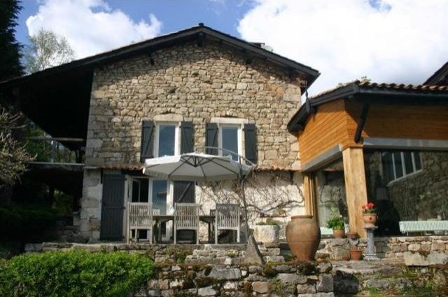 3 bedroom Character For Sale: 63120.. - 2