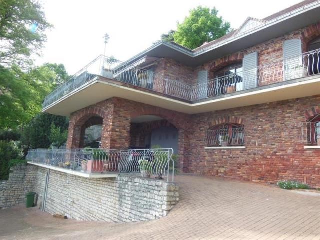 4 bedroom Town House For Sale: 79000.. - 2