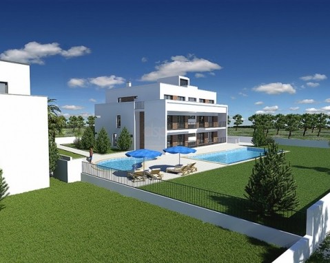 3 Bedroom ground floor apartment in Sao..