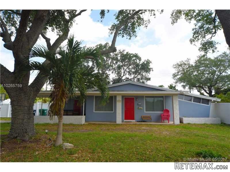 3 bedroom House For Sale: 8001 SW 100 St