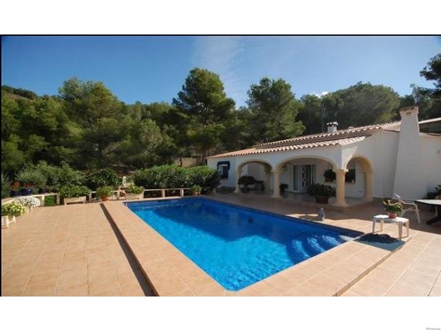 Villa For Sale Pedreguer - Ref: 5-2364