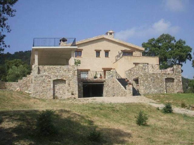 3 Bedrooms - Country House - Girona -..