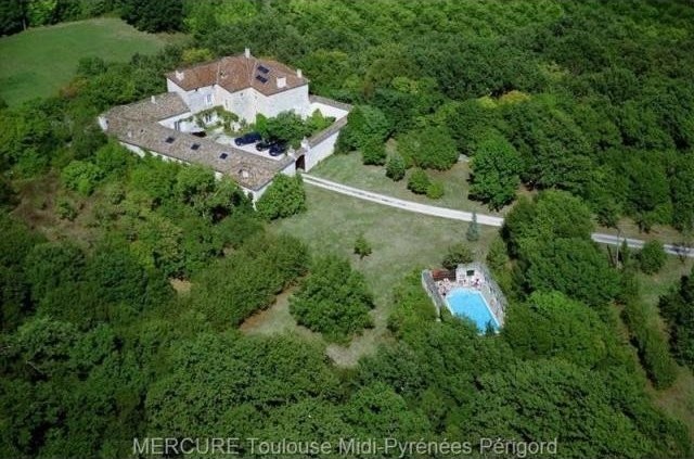 6 bedroom Castle For Sale: 47000..