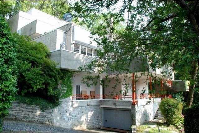 5 bedroom Villa For Sale: Ispra, IT