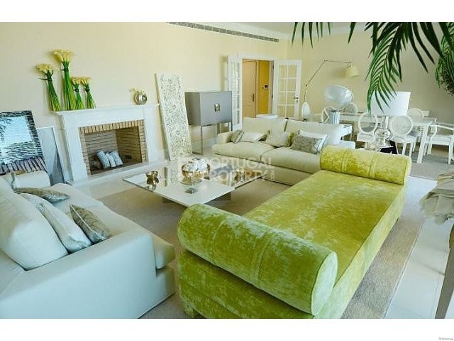Luxury 3 Bedroom Apartment with Sea.. - 2