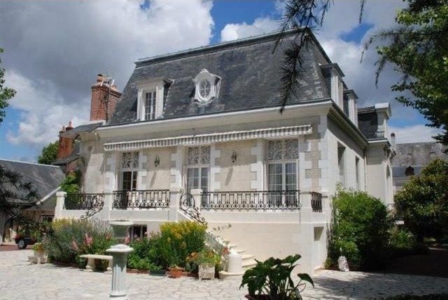 5 bedroom House For Sale: 41000 BLOIS - 2