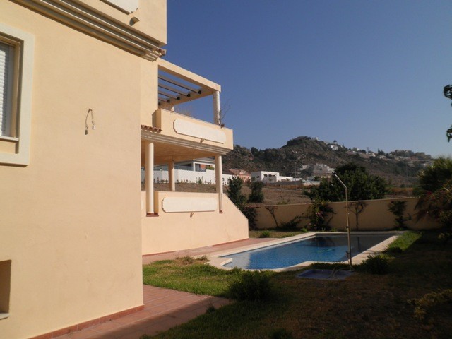 VILLA FOR SALE BENALMADENA - 2