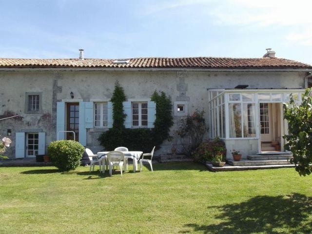 3 Bedroom Village House For Sale