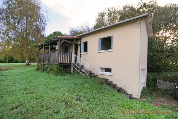 Saint-Barthelemy-de-Bussiere (24) - For..