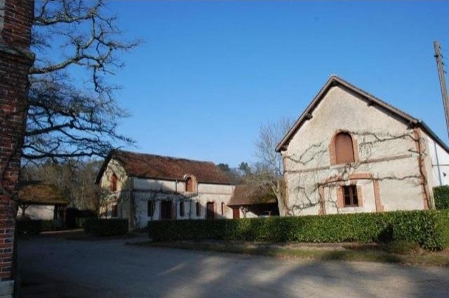 7 bedroom Castle For Sale: 45500 GIEN - 2