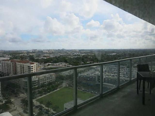 2 bedroom Flat For Sale: 3470 E COAST.. - 2