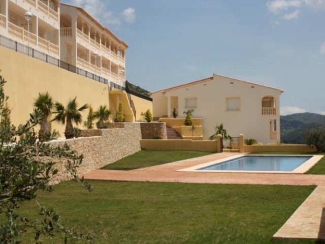 3 Bedrooms - Property - Alicante - For.. - 2