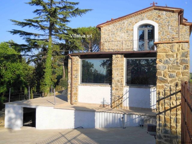 Barn - For Sale - South of Lucca & Pisa.. - 2