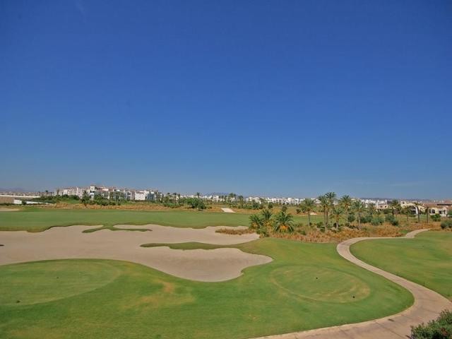 2 bedroom Apartment For Sale: Second..
