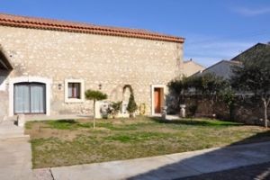 Spacious Character House, Sunny Terrace