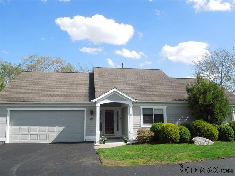 2 bedroom House For Sale: 768 Heritage..