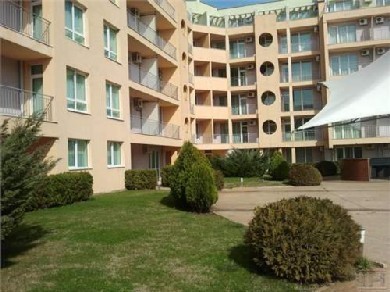 2 Slaapkamer Appartement Te Koop In..