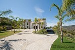 6 Bedrooms - Villa - Malaga - For Sale