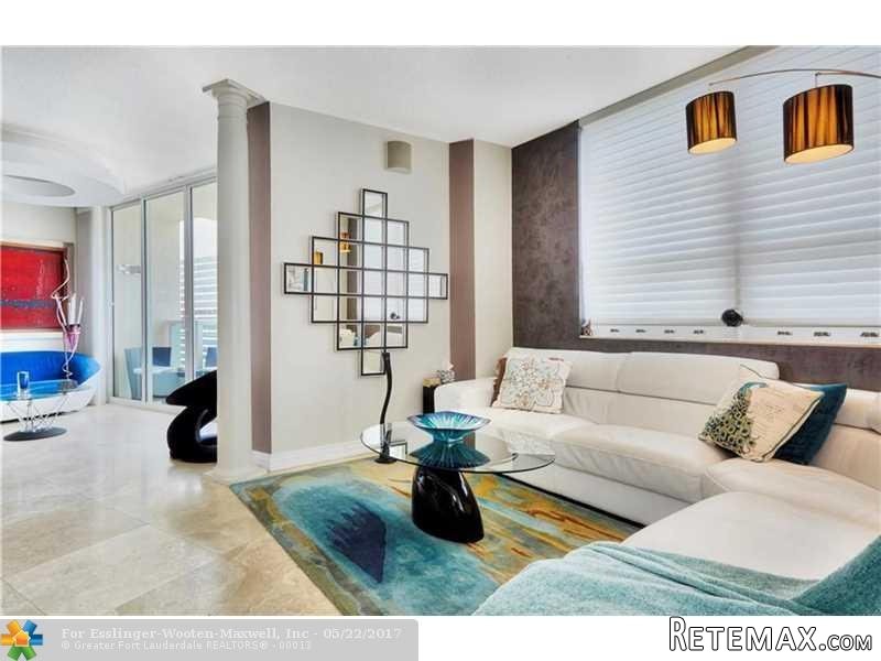 3 bedroom Flat For Sale: 350 SE 2nd St.. - 2