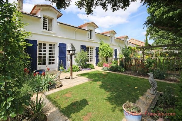 Javerlhac (Dordogne) - Renovated..