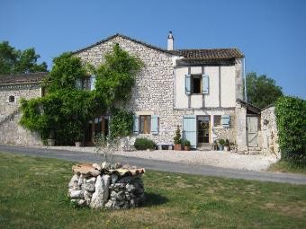 Tastefully Restored Farmhouse In A..