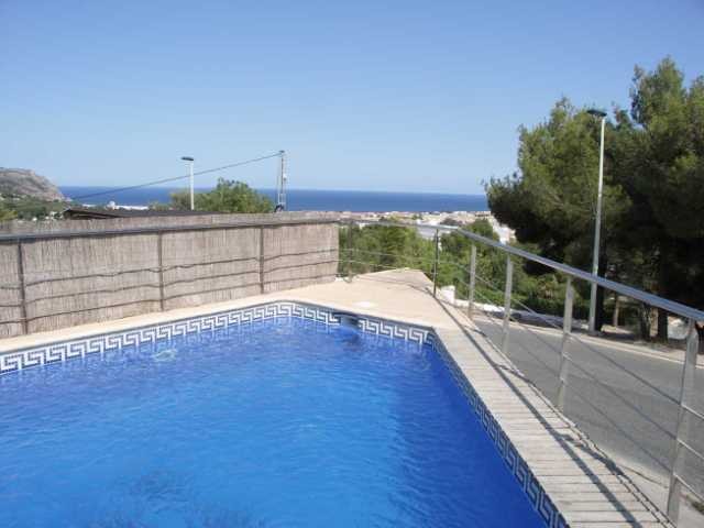4 Bedroom Villa in Javea - 2
