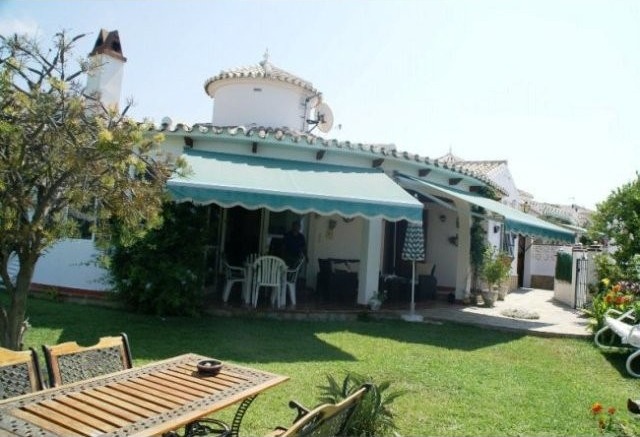 Villa for Sale in Costa, Torrox 273.000..