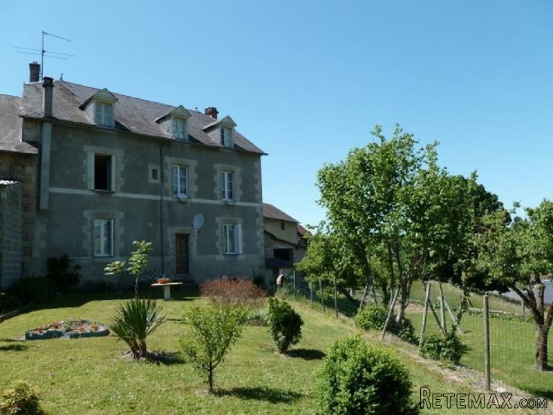 Nice 3 Bedroom House and Garden
