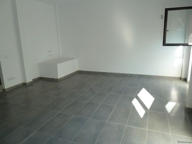 3 Bedrooms - Apartment - Girona - For..