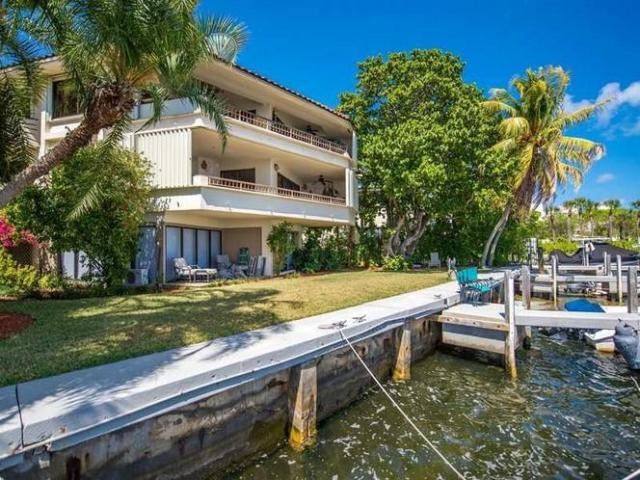 2 bedroom Flat For Sale: 1632 S..