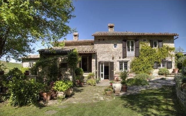 6 bedroom House For Sale: Acqualoreto..